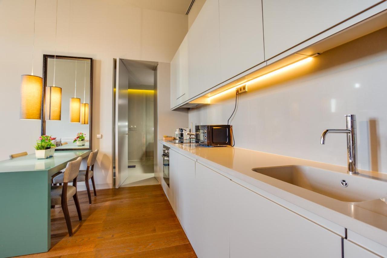 8 Building Serviced Apartment By The River Lisboa 外观 照片